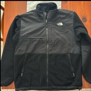 The North Face Men’s fleece LARGE